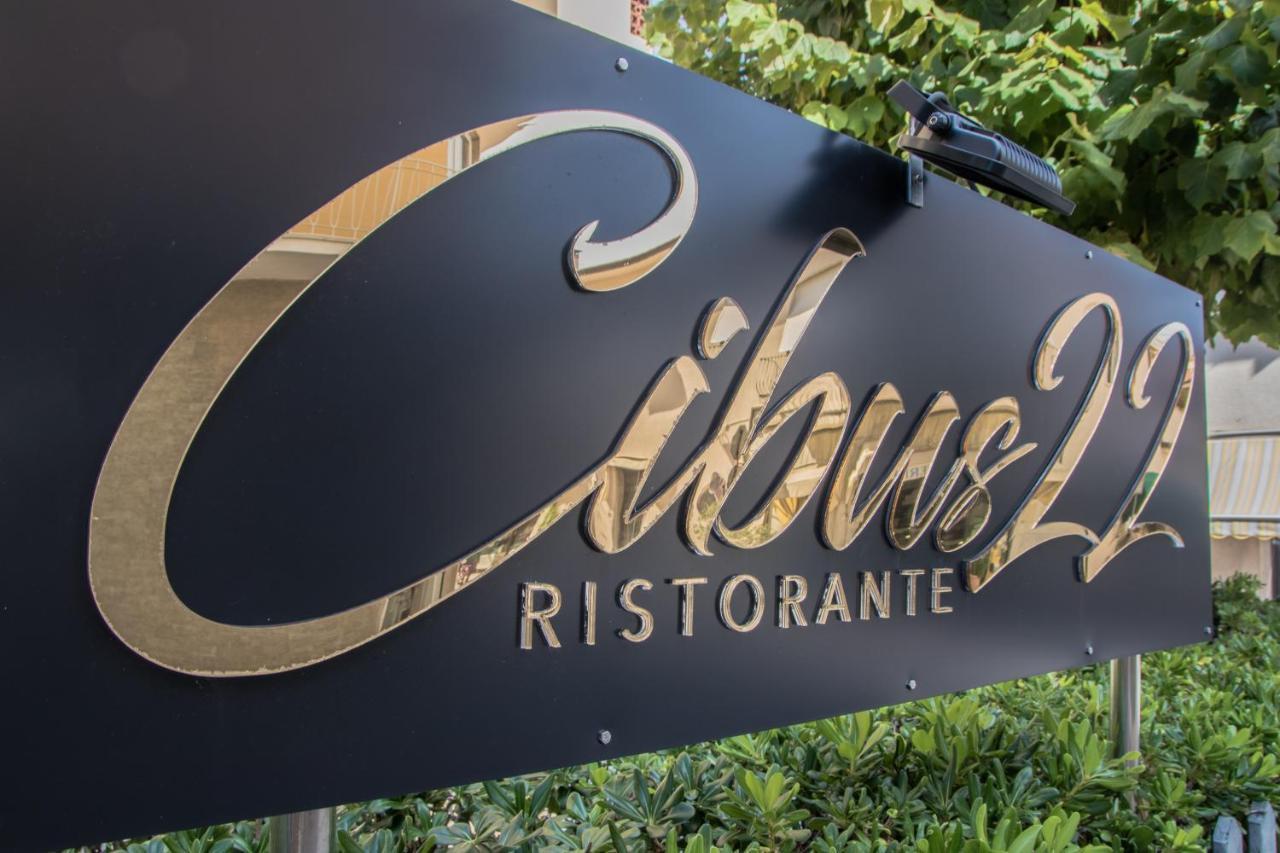 Hotel Giulia Marina di Massa Eksteriør billede