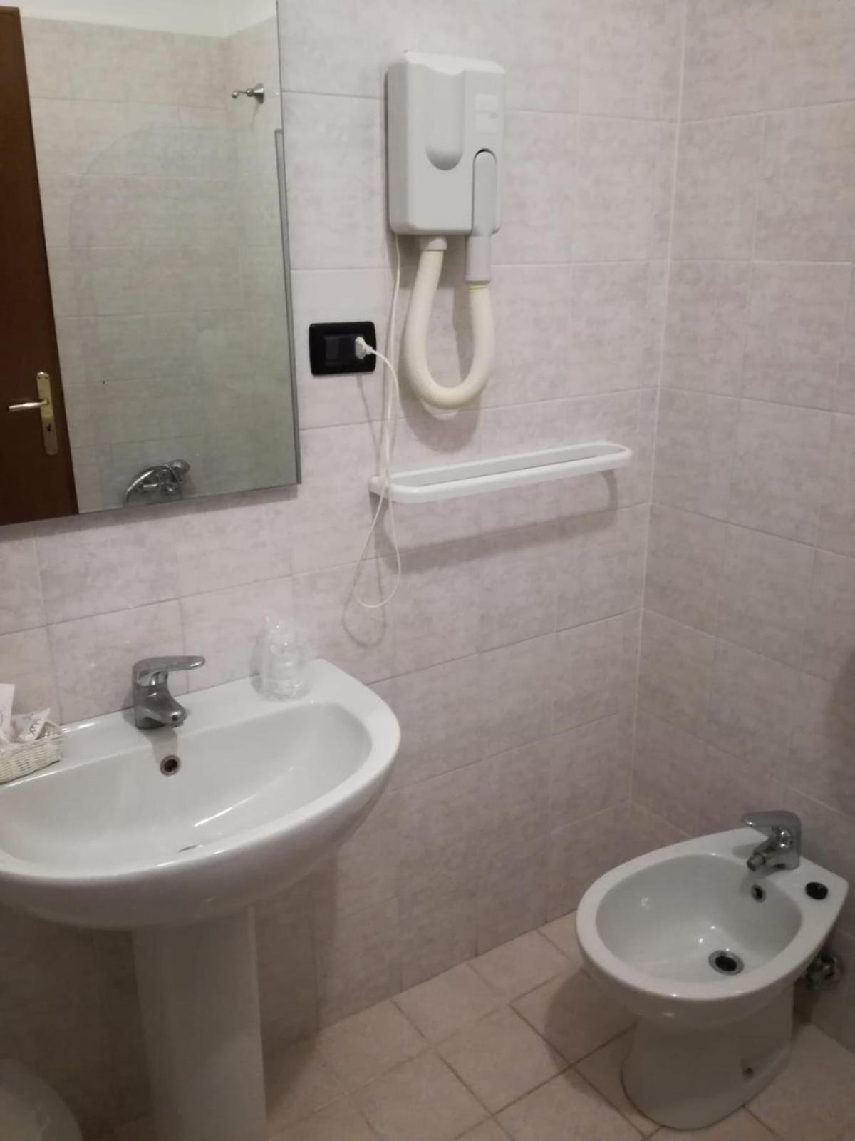 Hotel Giulia Marina di Massa Eksteriør billede