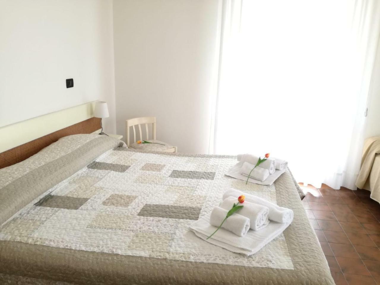 Hotel Giulia Marina di Massa Eksteriør billede